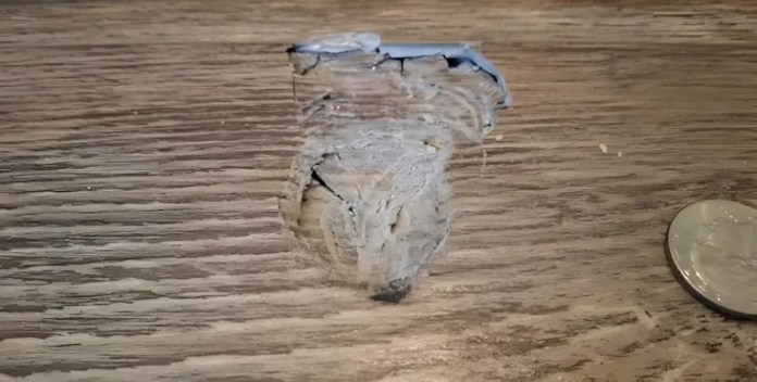 Se trata de una condrita ordinaria de tipo L, proveniente del cinturón de asteroides entre Marte y Júpiter.